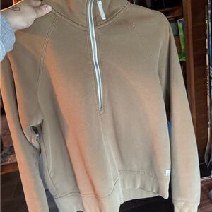 Vuori women's restore half zip